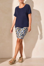 Crew Neck Top with Back Shirring