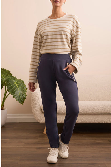 Athleisure Ankle Pant