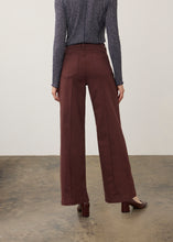 Pin Tuck Olivia Pant