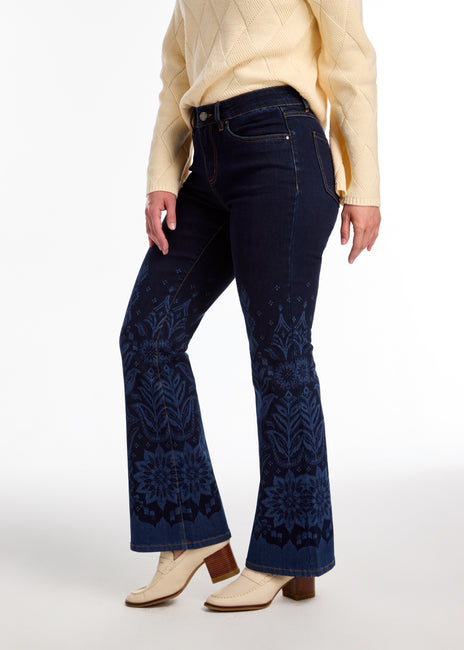 Olivia Scroll Statement Jean