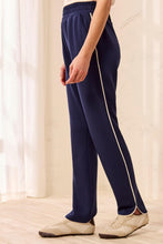 Leisure Pant with Side Detail