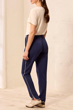 Leisure Pant with Side Detail