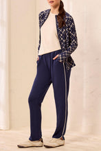 Leisure Pant with Side Detail