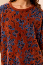Knit Crew Neck with Foliage Pattern