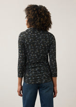 Mock Neck Doppel Dots Top