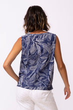 Resort Tank