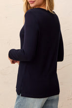 Scoop Neck Long Sleeve Tee