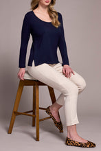 Scoop Neck Long Sleeve Tee