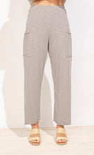 Pocket Crop Flood Pant