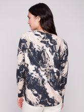 Printed Scoop Hem Sweater