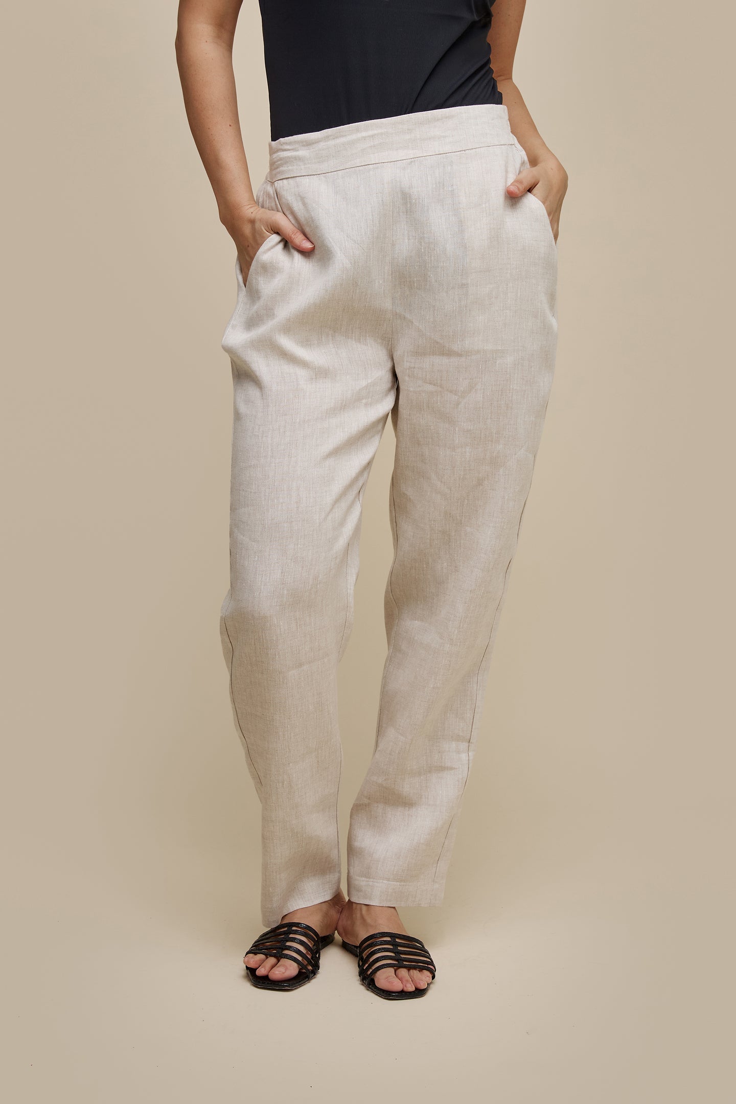 Linen Pull-On Pant