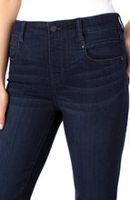 GIa Glider Slim Jean