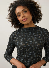 Mock Neck Doppel Dots Top