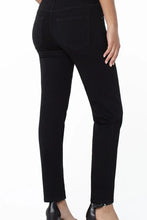 GIa Glider Slim Jean